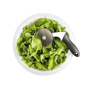 Good Grips Salad Chopper w Bowl