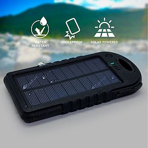Blacksburg - 4000 mAh WATERPROOF SOLAR POWER BANK