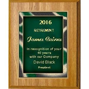 7" x 9" Oak Finish Plaque with a Green Artist Plate