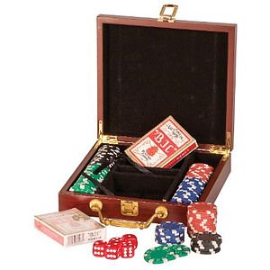 Poker Set in Rosewood Box with an engraved plate