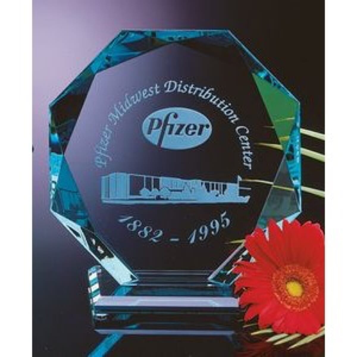 3" Pyramid Award (Without Base)
