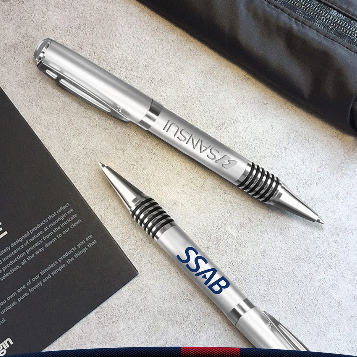 Yves Ribbed Rubber Grip Pen