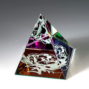 2-5/8" Rainbow Colored Pyramid Paperweight_D005AE