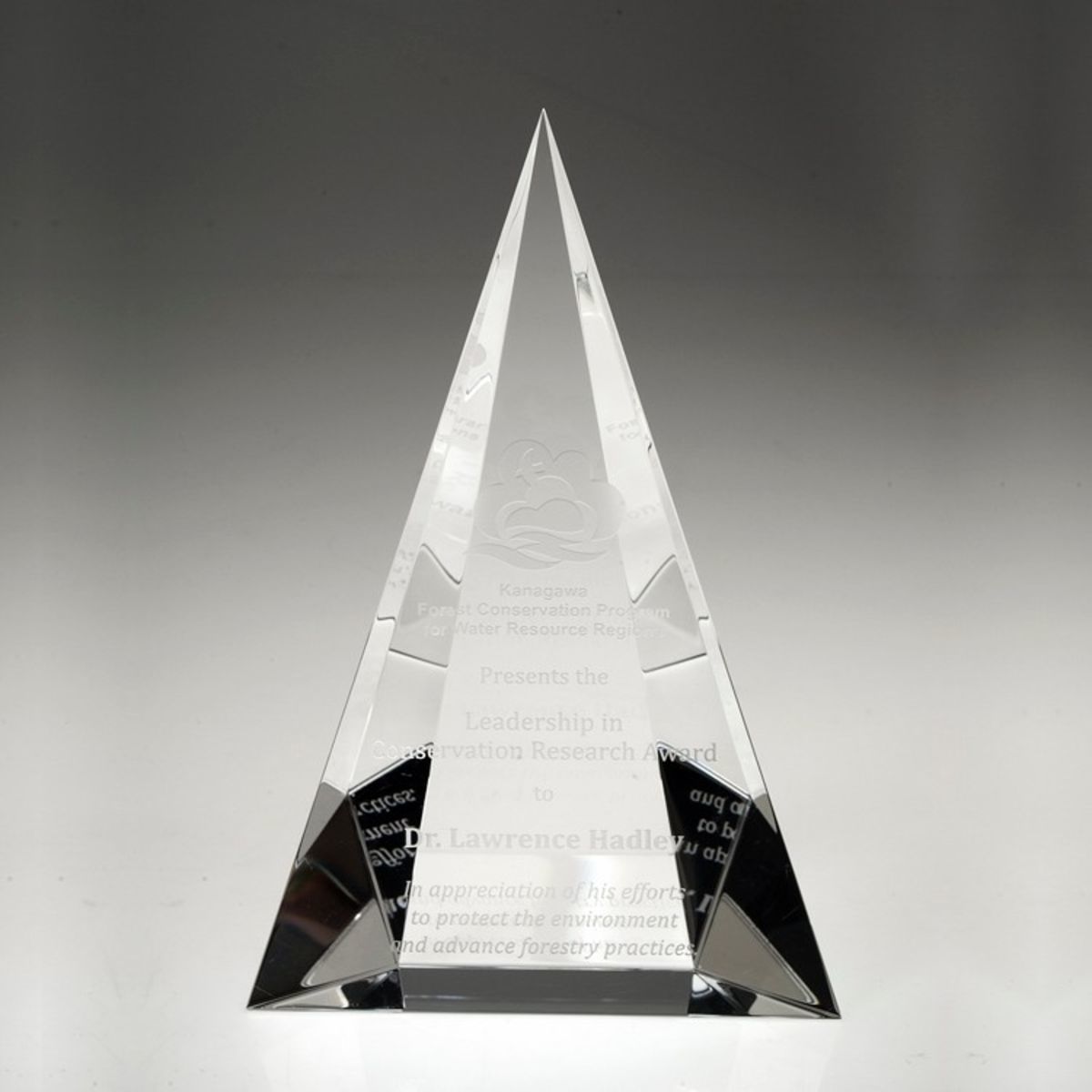 7" Crystal Award-Peak_D175CA
