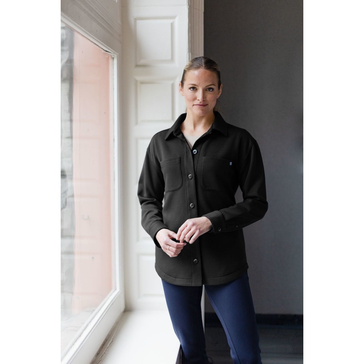 Cutter & Buck Roam Recycled Buttery-Soft Knit Womens Button Down Shirt Jacket