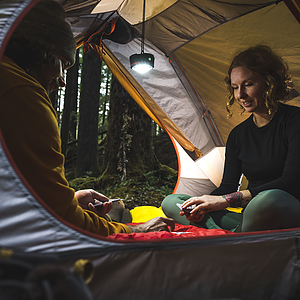 Coast® EAL10R RECHARGEABLE DUAL POWER LANTERN