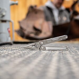 Leatherman® Bond Heathered Cranberry