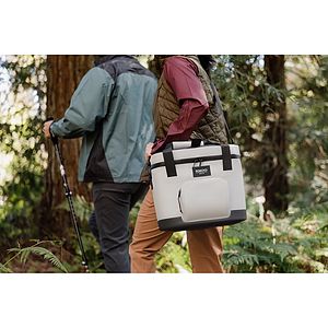 Igloo® Trailmate 30 Cooler