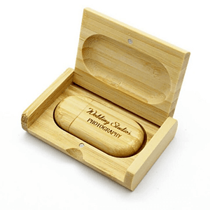 Wooden Capsule Style USB flash drive with magnetic closure