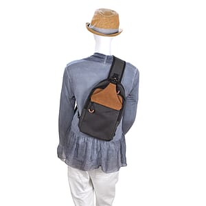 SCX Innovative Design™ Sling Pack with USB Port
