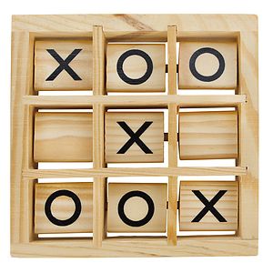 Tic-Tac-Toe Desktop Game