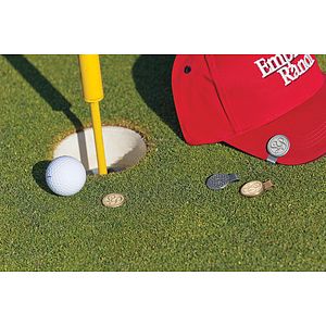 Good Value™ Hat Clip with Ball Marker
