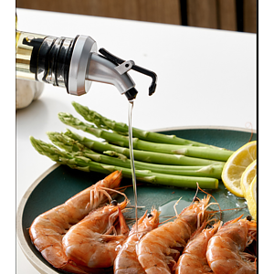 Oil Bottle With Stainless Steel Sheath