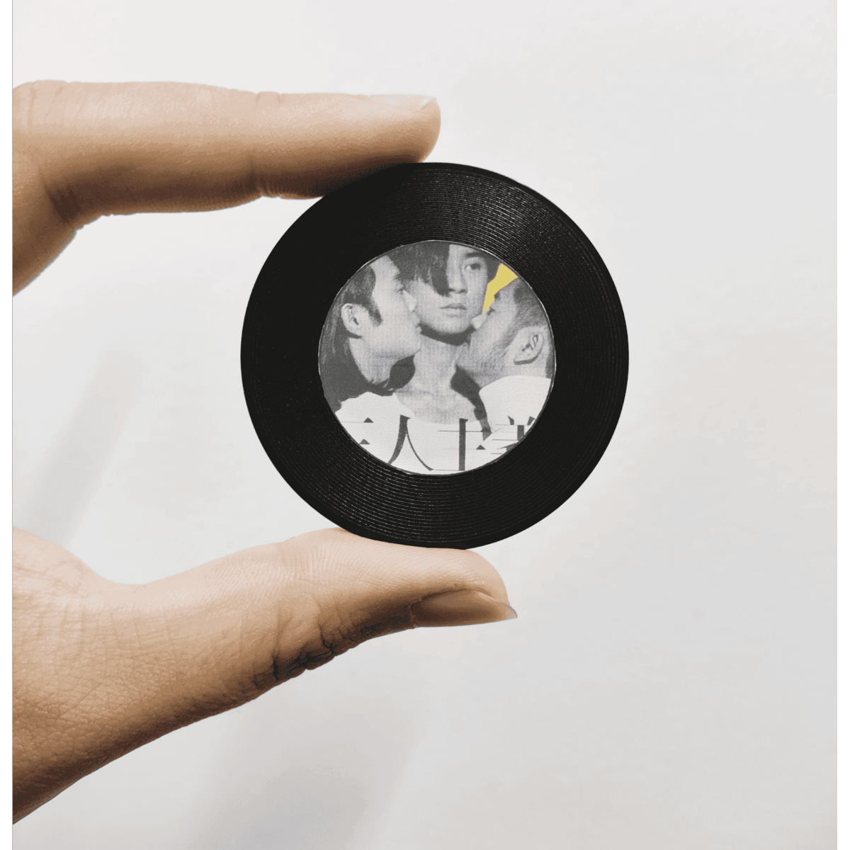 Customizable CD-Shaped Fridge Magnet