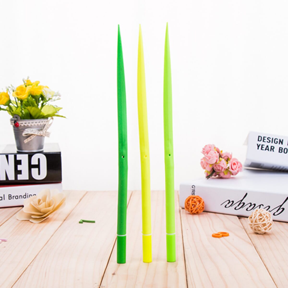 Novelty Flexible Grass Pen