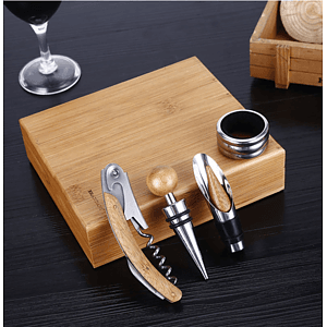 4-Piece Set Of Bamboo And Wood Wine Stoppers