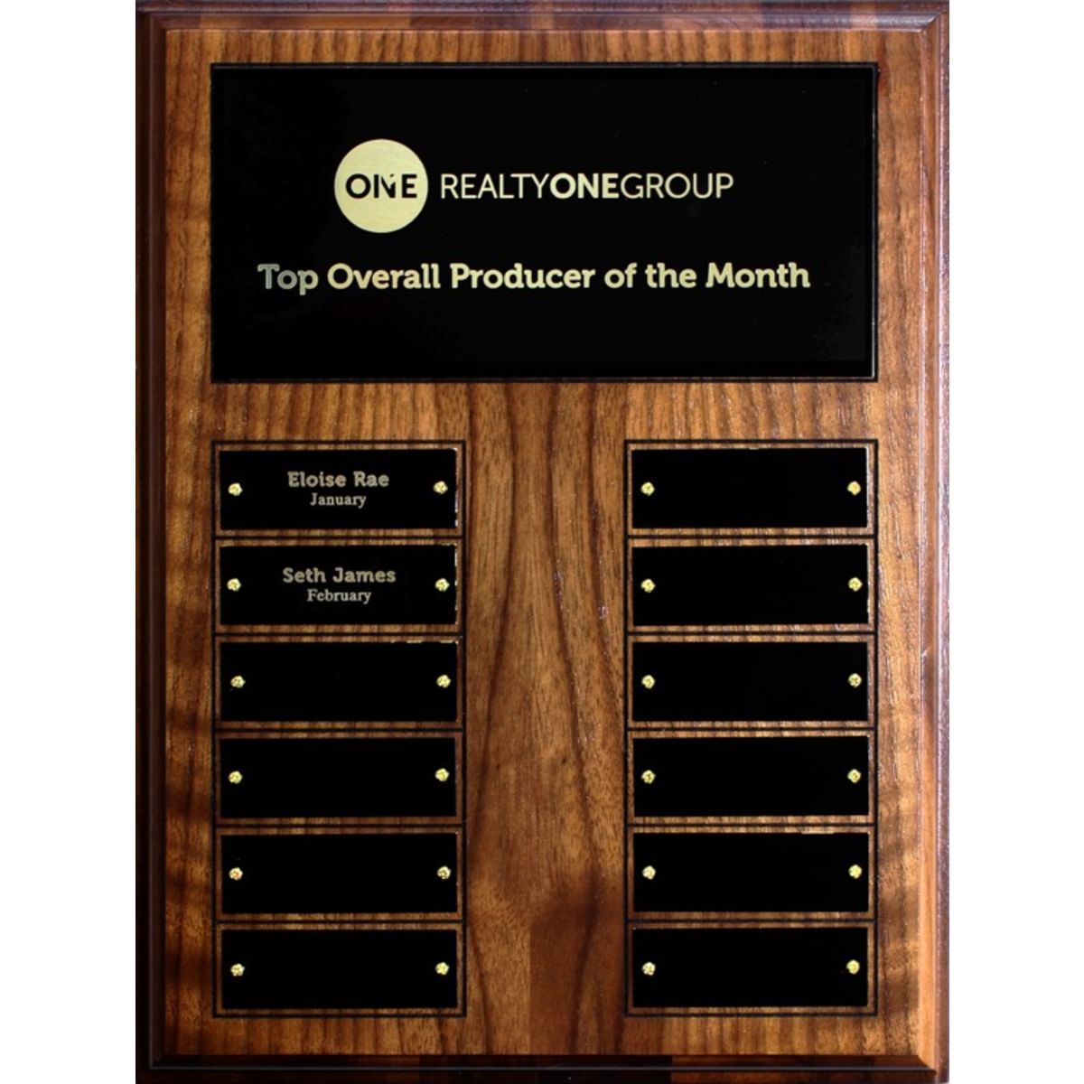Walnut Eco-Plaque w/12 Perpetual Plaques