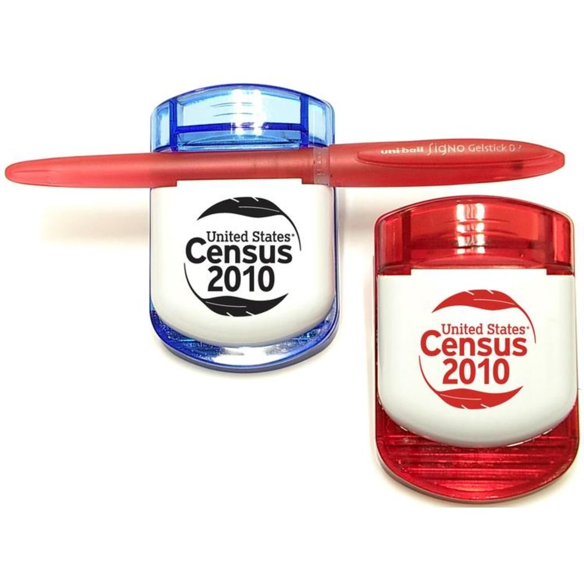 Jumbo size magnetic memo clip with pen holder