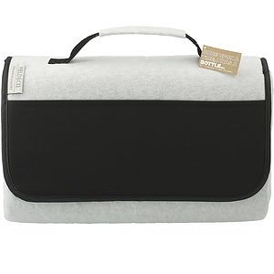 Field &amp; Co. Recycled PET Oversized Picnic Blanket