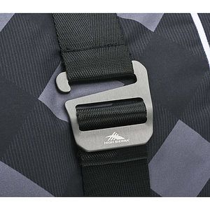 High Sierra Roll-Up Puffy Sherpa Blanket