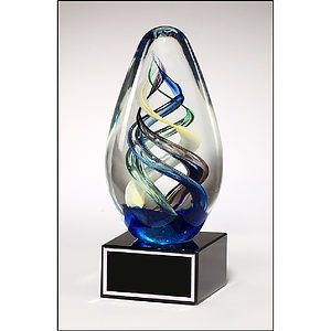 Eggshaped Art Glass Award (2.75x7 18)