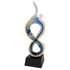 17 Solo Figure Rising Award