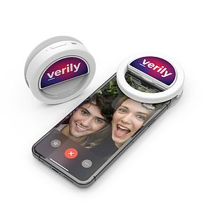 Aura: Clip-on ring light & camera cover