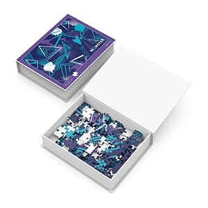 Puzzle: 200 piece puzzle with premium gift box