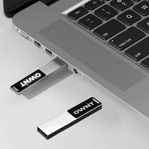 DePaul Light-Up USB Flash Drive