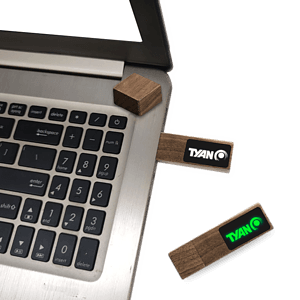 Lamon Avenue Walnut Light-Up USB
