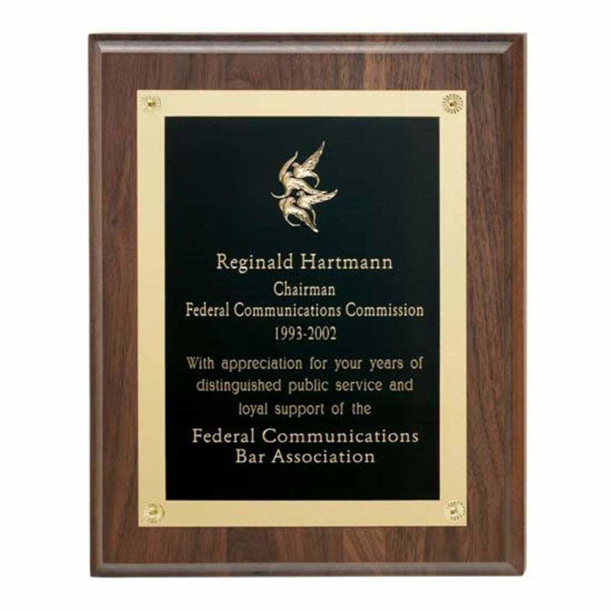 Walnut Plaque w/Gold Edge Plate