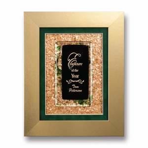 Cachet Plaque