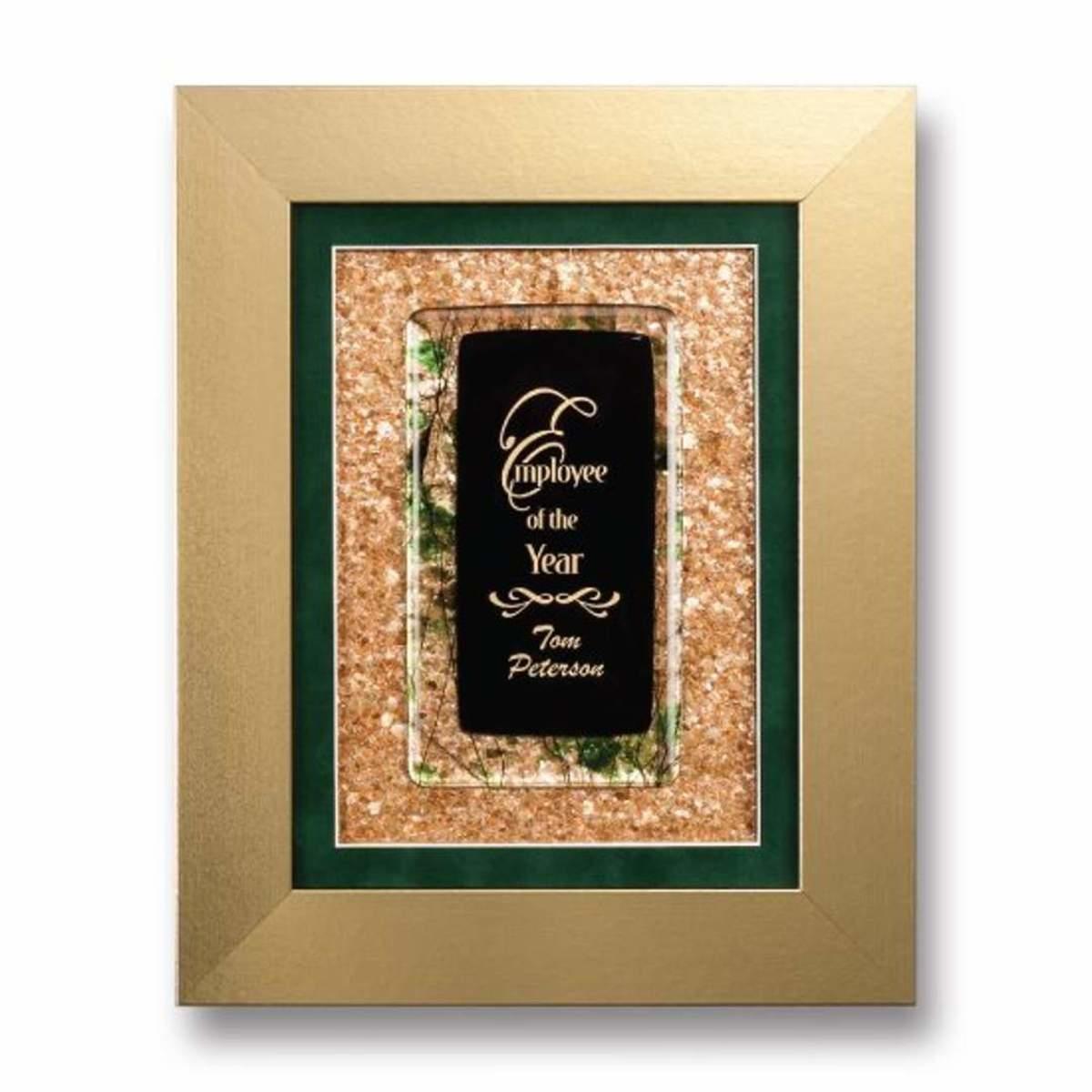 Cachet Plaque
