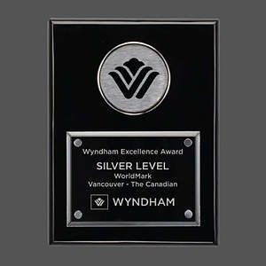 Jansenn Plaque - Black/Chrome