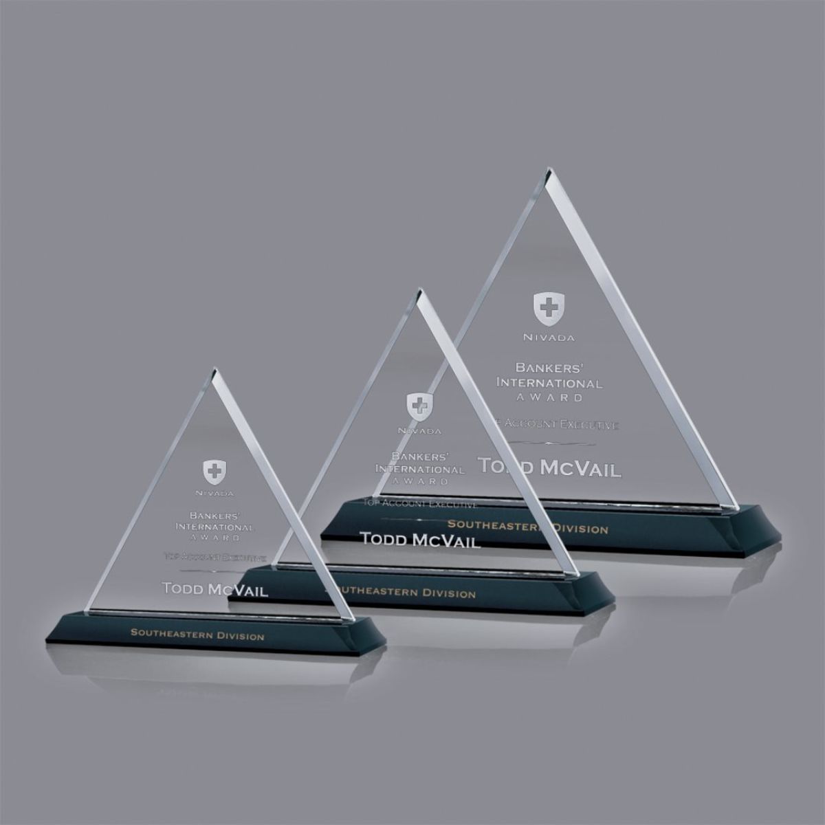 Dresden Award on Bartlett - Black