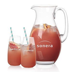 St Tropez Pitcher & Hogarth Beverage