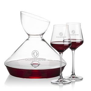 Woodbury Carafe & Bretton Wine