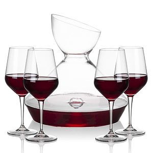 Woodbury Carafe & Germain Wine