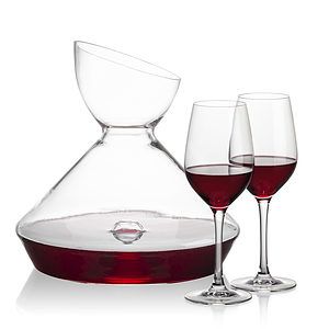 Woodbury Carafe & Lethbridge Wine