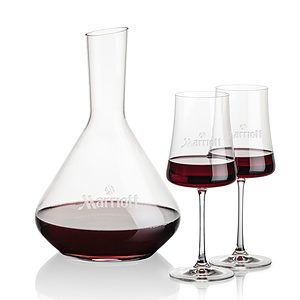 Terrassa Carafe & Dakota Wine