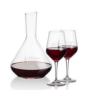 Terrassa Carafe & Germain Wine