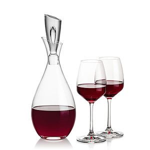Juliette Decanter & Oldham Wine