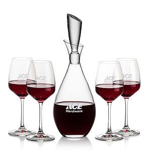 Juliette Decanter & Oldham Wine