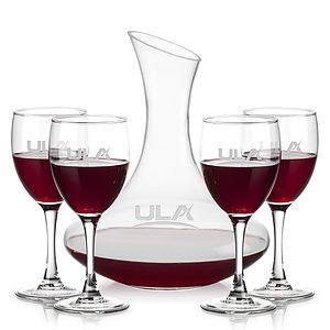 Hampton Carafe & Carberry Wine