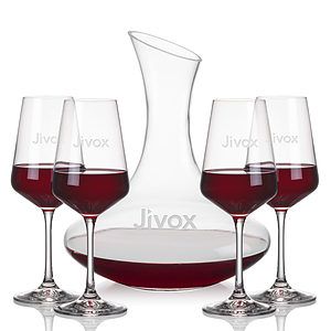 Hampton Carafe & Connoisseur Wine