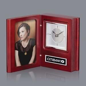 Petrona Clock 