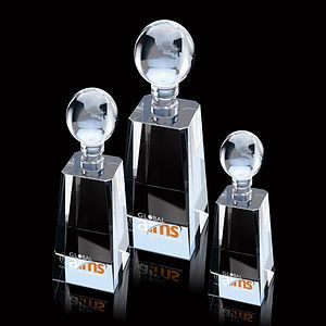 Hampton Globe Award 