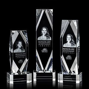 Delta 3D Award on Base - Clear