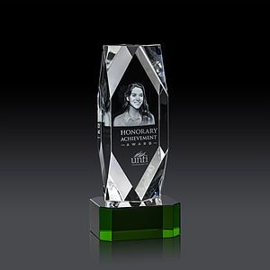 Delta 3D Award on Base - Green