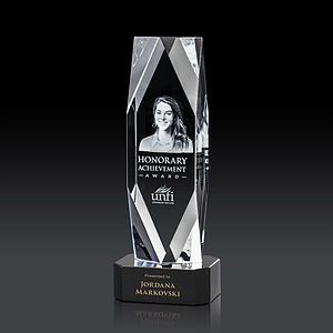 Delta 3D Award on Base - Black